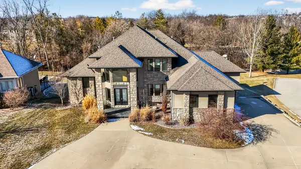 16761 Aurora Court, Clive, IA 50325