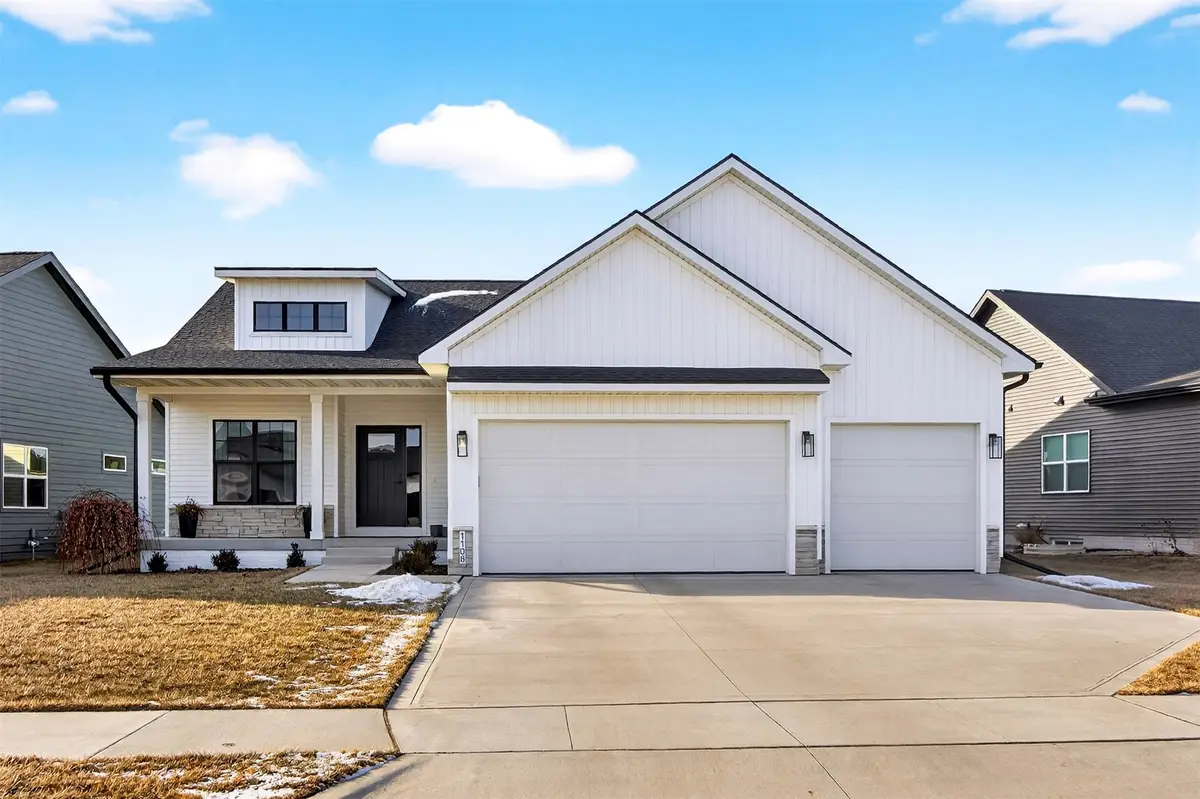 1108 NE Meadow Crossing Drive, Ankeny, IA 50021 - Image #1