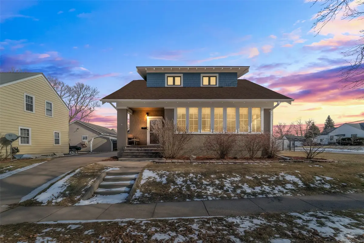 705 7th Street, Nevada, IA 50201 - Image #1