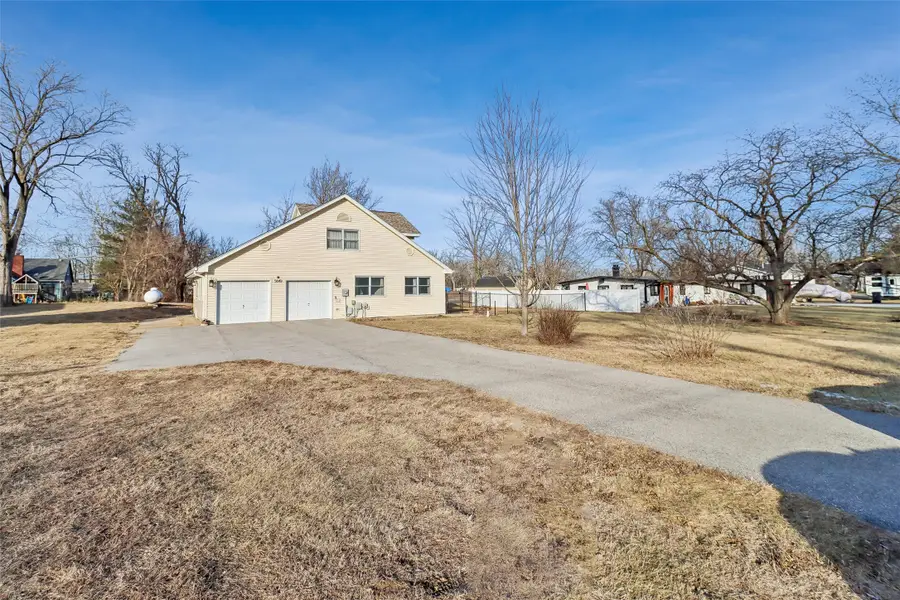 5640 SE 68th Place, Carlisle, IA 50047 - Image #2