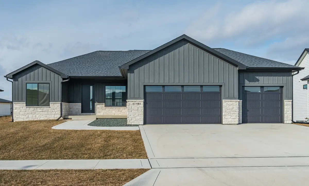 17981 Hammontree Circle, Clive, IA 50325 - Image #1