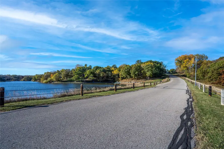 34504 Roseland Drive, Cumming, IA 50061 - Image #3