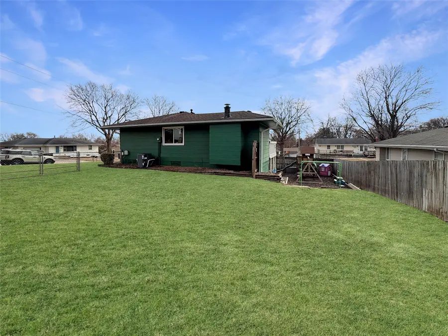 600 N 5th Street, Carlisle, IA 50047 - Image #3