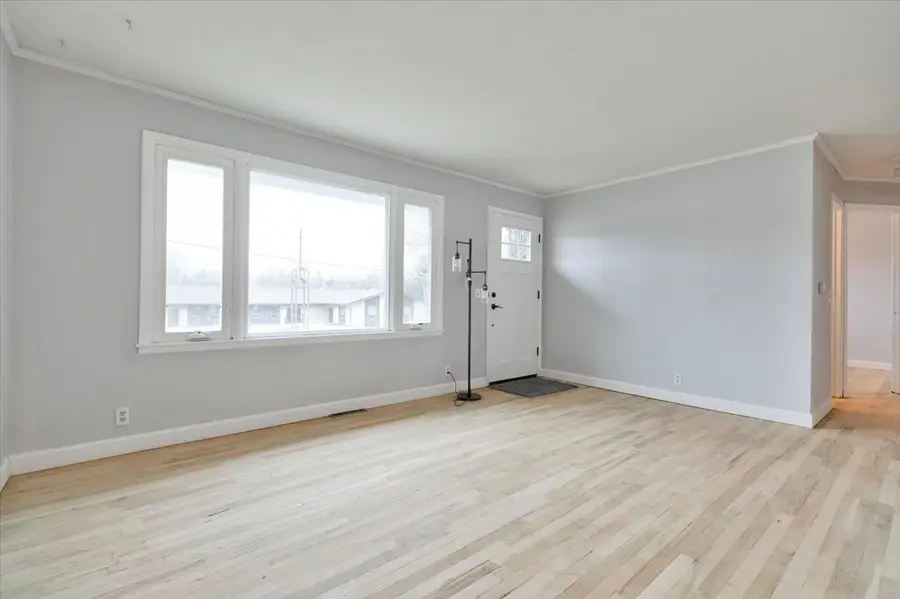 4707 SW 14th Street, Des Moines, IA 50315 - Image #2