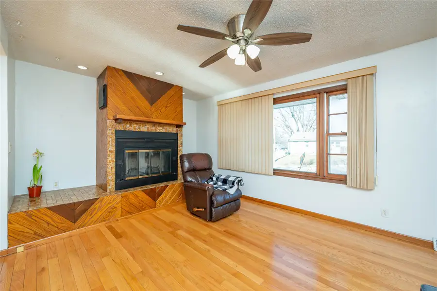 112 Rose Avenue, Des Moines, IA 50315 - Image #3