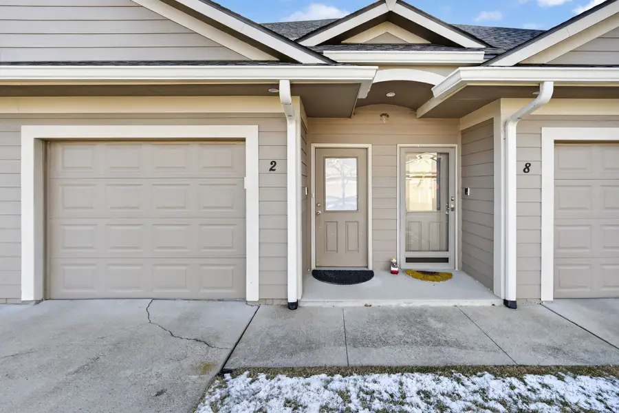 2506 NE Oak Drive #2, Ankeny, IA 50021 - Image #3