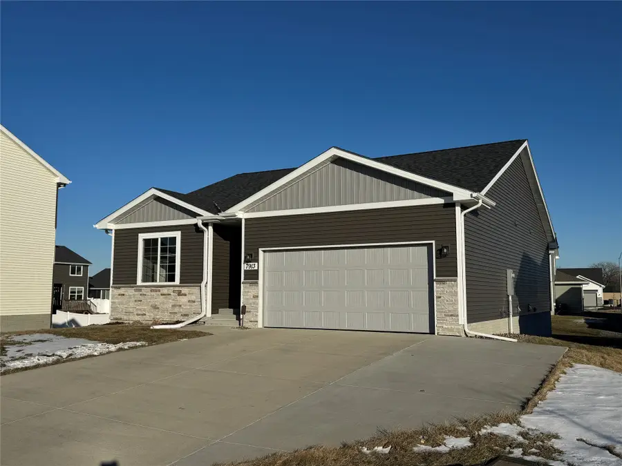 7913 SE 1st Court, Des Moines, IA 50320 - Image #2