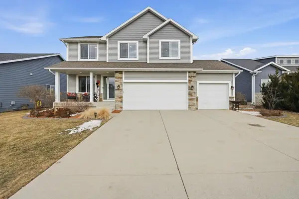 208 Aspen Drive Ne, Bondurant, IA 50035