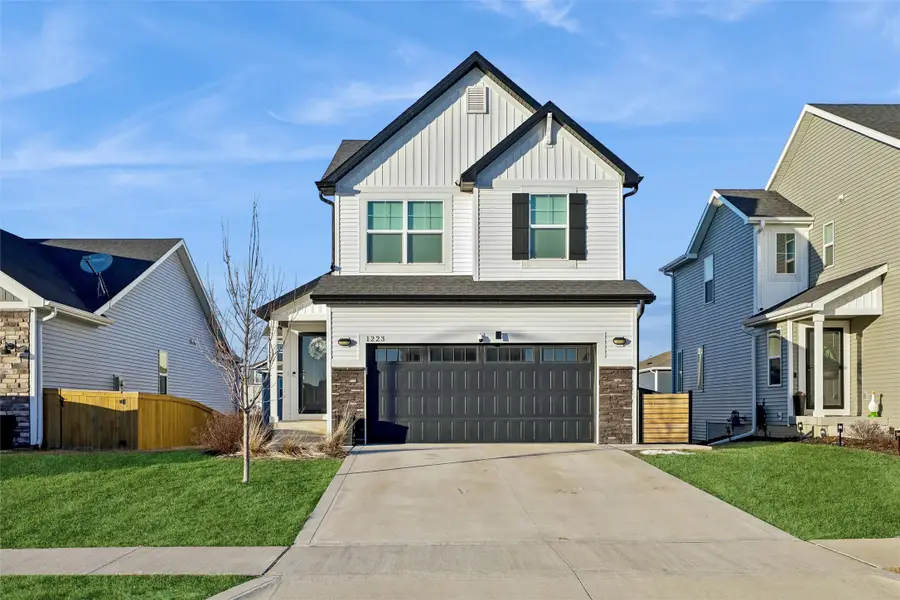 1223 NW Yorktown Drive, Waukee, IA 50263 - Image #2