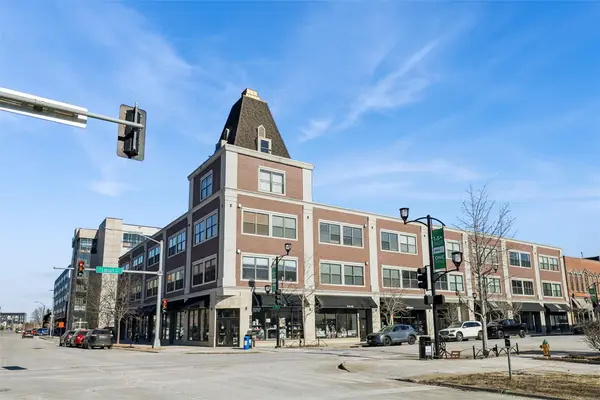 400 E Locust Street #103, Des Moines, IA 50309