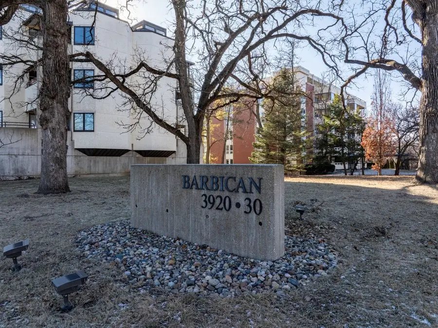 3930 Grand Avenue #306, Des Moines, IA 50312 - Image #2