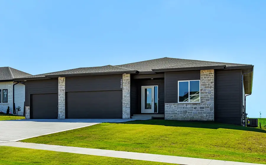 2938 NW Beechwood Drive, Grimes, IA 50111 - #2