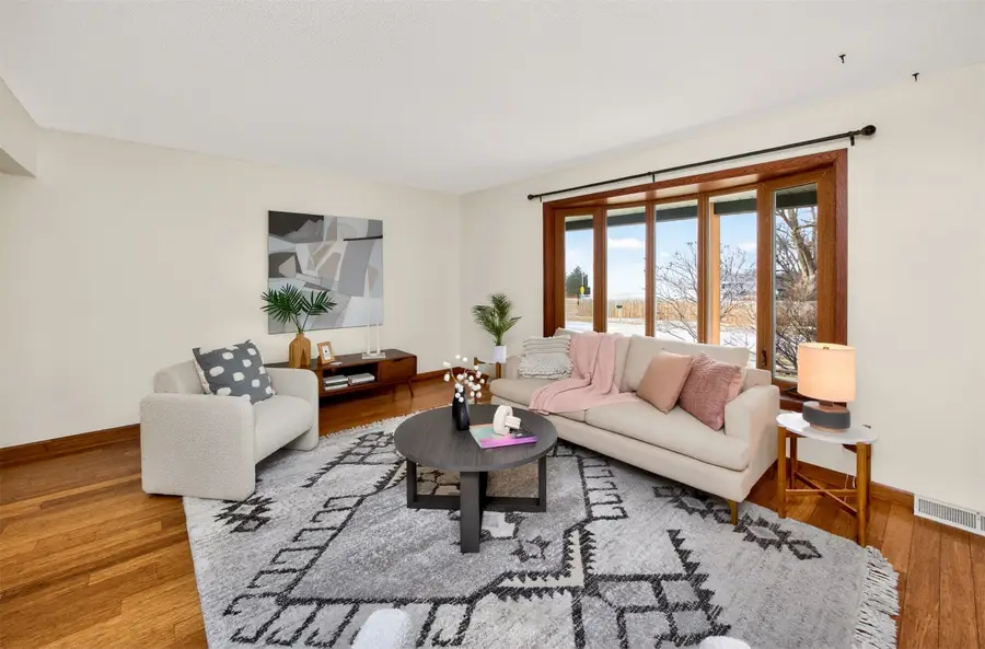 705 39th Street, West Des Moines, IA 50265 - Image #3