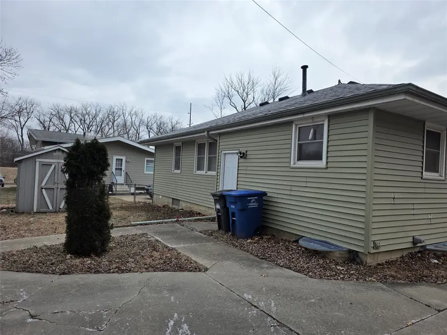 2517 Lynner Drive, Des Moines, IA 50310 - Image #2