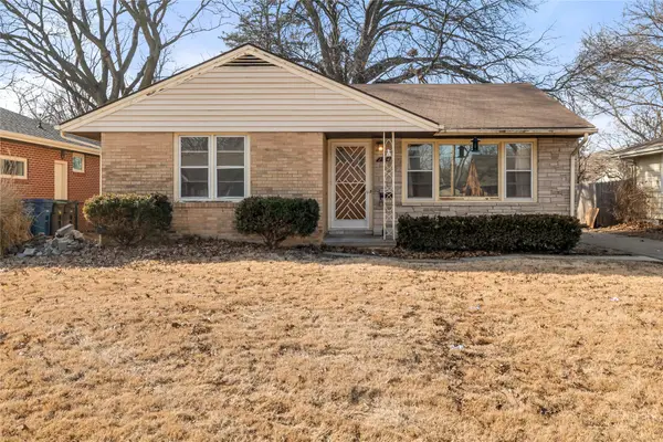 2814 48th Place, Des Moines, IA 50310