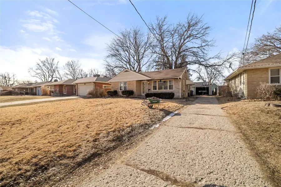 2814 48th Place, Des Moines, IA 50310 - Image #3