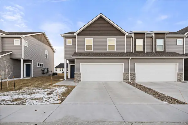 1235 NW 33rd Lane, Ankeny, IA 50023