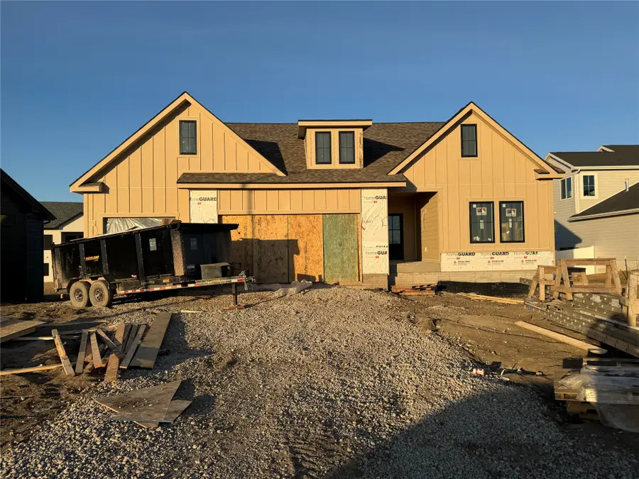 265 NW Copperleaf Court, Waukee, IA 50263 - Image #2