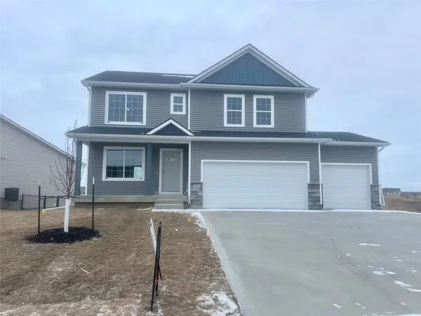 414 NE Madison Avenue, Elkhart, IA 50073