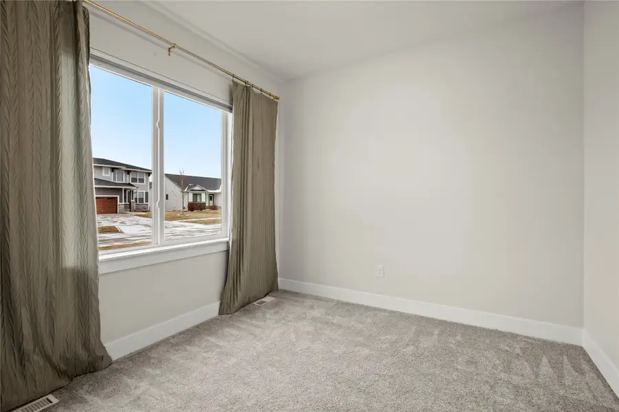 1816 SE Justice Street, Ankeny, IA 50021 - Image #2