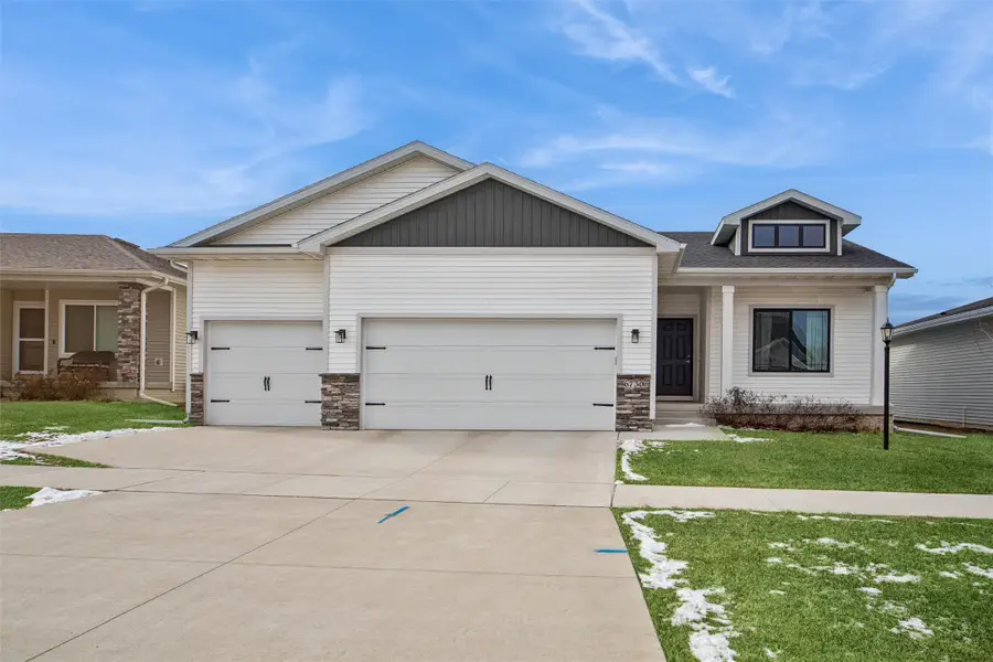 6730 NE 9th Court, Des Moines, IA 50313 - Image #2