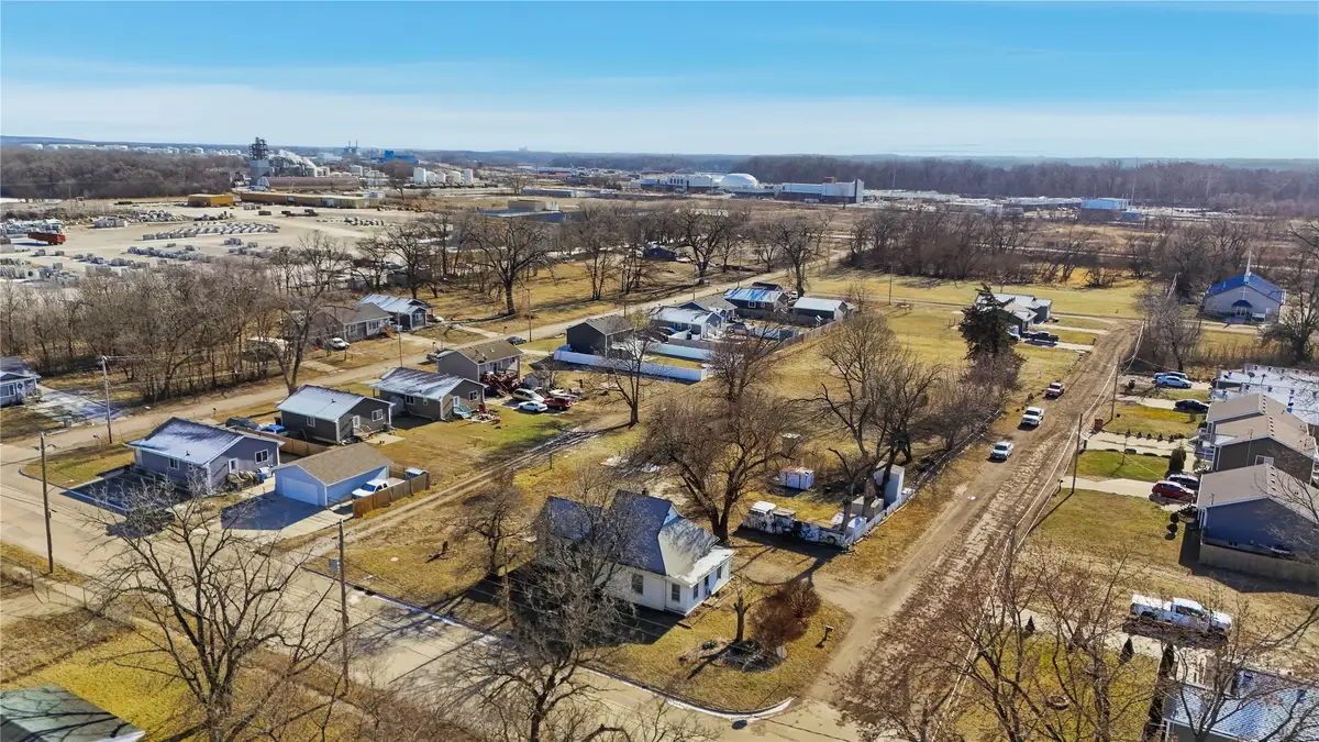 801 SE 27th Court, Des Moines, IA 50317 - Image #1