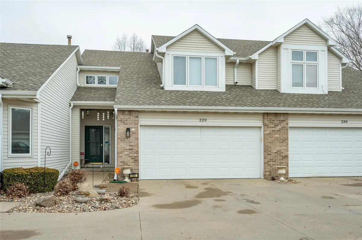 2811 SE 22nd Street #220, Des Moines, IA 50320 - #1