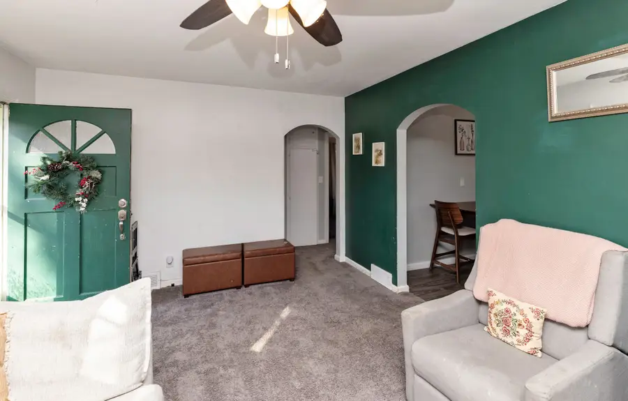 1611 31st Street, Des Moines, IA 50311 - #3