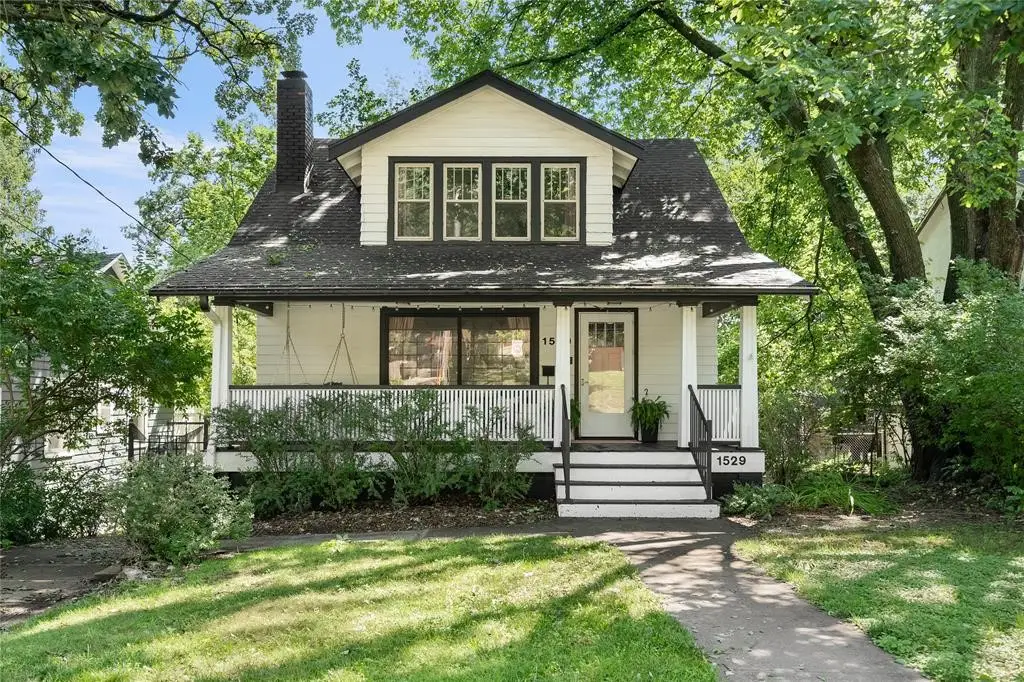 1529 41st Street, Des Moines, IA 50311 - #1