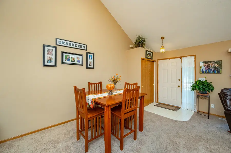 555 SE Laurel Street #22, Waukee, IA 50263 - #2