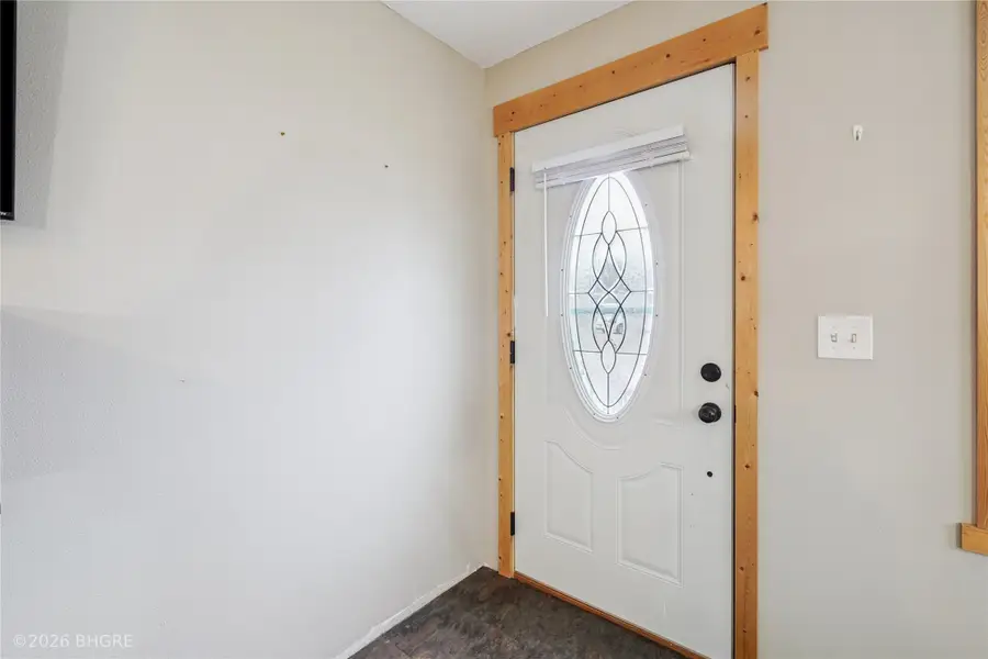 402 Walnut Street, De Soto, IA 50069 - #3