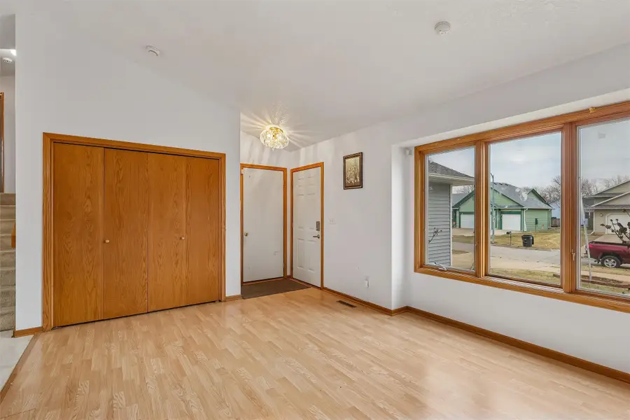 2236 Riverwoods Avenue, Des Moines, IA 50320 - #3