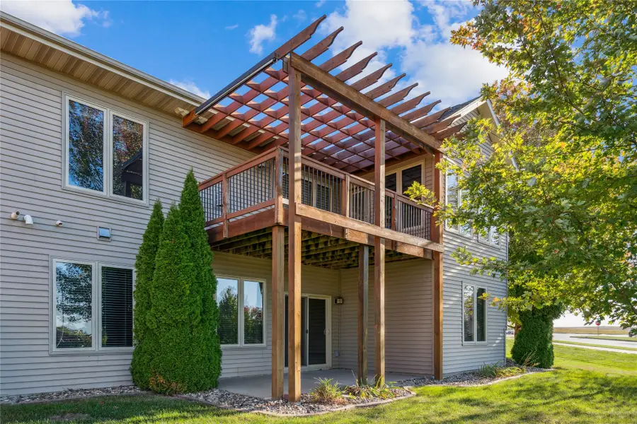 4602 143rd Street, Urbandale, IA 50323 - Image #3