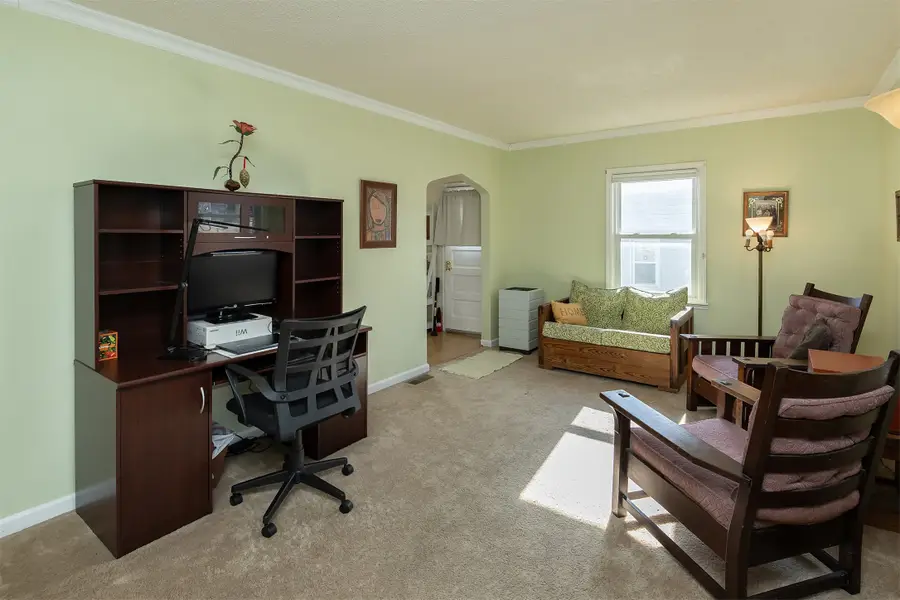 605 11th Street, West Des Moines, IA 50265 - #2