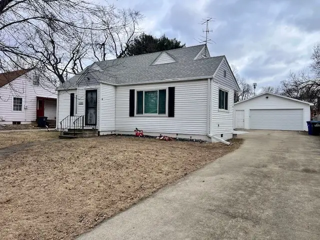 2325 61st Street, Des Moines, IA 50322 - #2