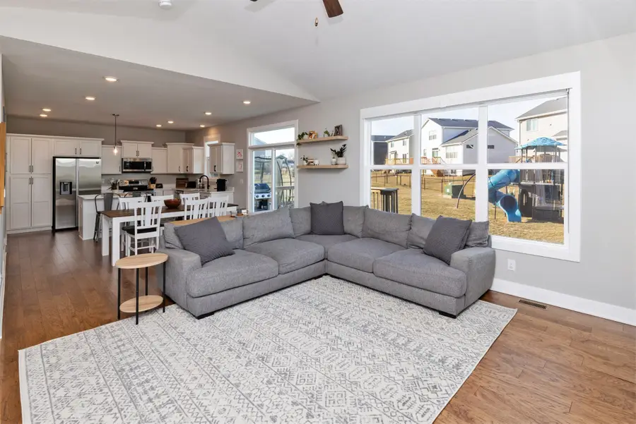 503 SE Alba Place, West Des Moines, IA 50265 - #3