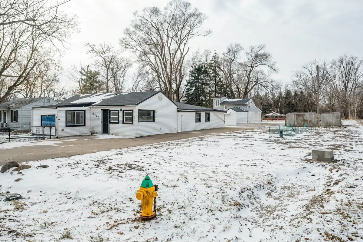 4720 NE 27th Court, Des Moines, IA 50317 - #1