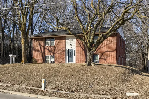 229 College Avenue, Des Moines, IA 50314