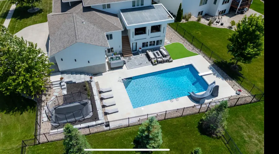 2762 NW 166th Court, Clive, IA 50325 - #2