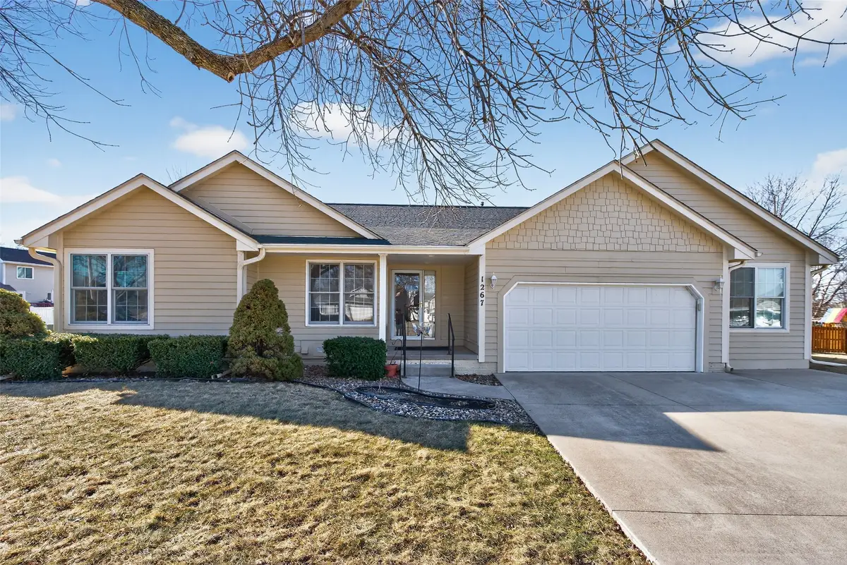 1267 Bentwood Court, Altoona, IA 50009 - #1