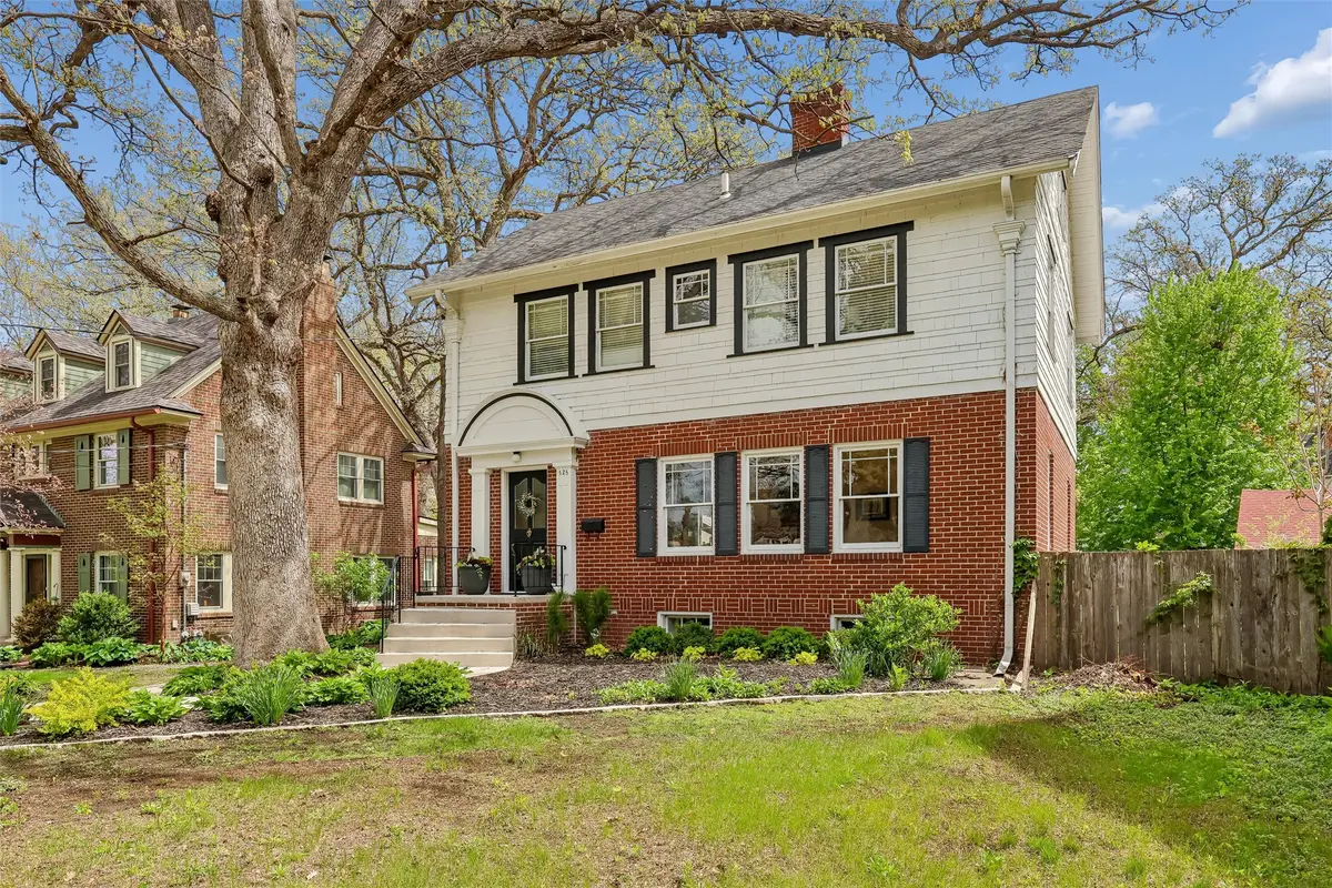 525 Waterbury Circle, Des Moines, IA 50312 - #1