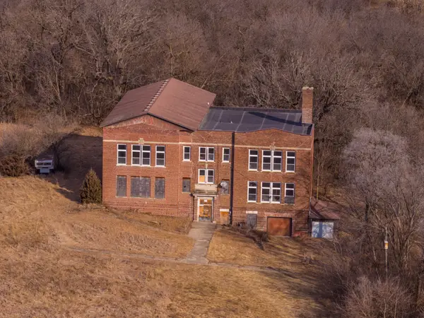 8227 Geneva Street, Indianola, IA 50125