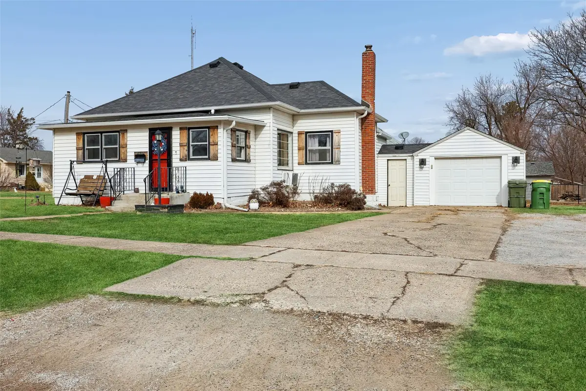 201 E 8th Street, Madrid, IA 50156 - Image #1