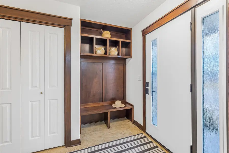 408 28th Street Se, Altoona, IA 50009 - #3