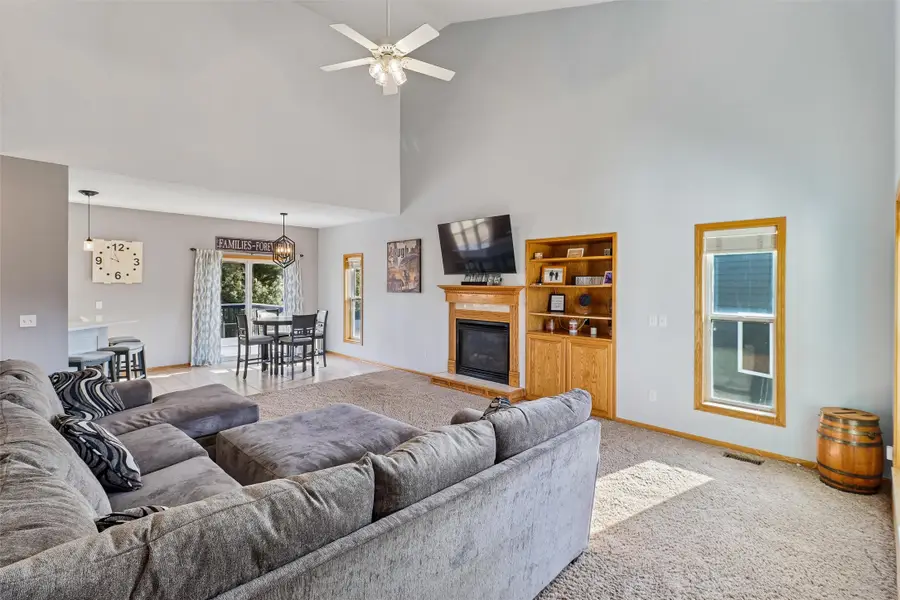 1504 W Jackson Avenue, Indianola, IA 50125 - #3