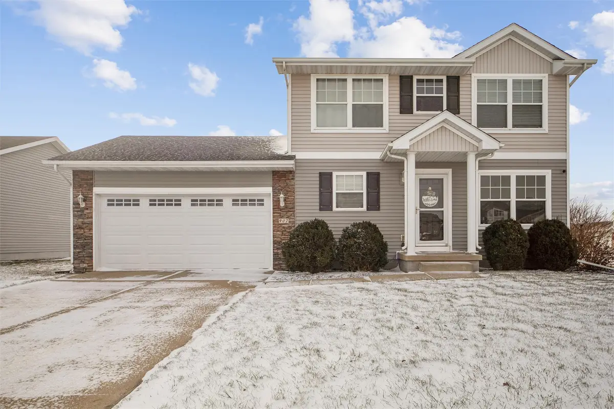 907 NE 49th Street, Ankeny, IA 50021 - #1