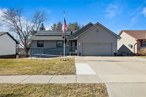 4010 SE 22nd Street, Des Moines, IA 50320