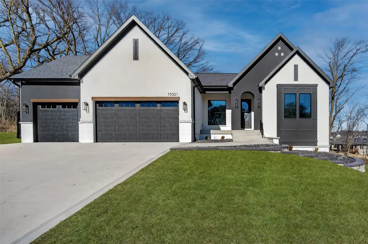 10321 Thorne Drive, West Des Moines, IA 50266 - #1