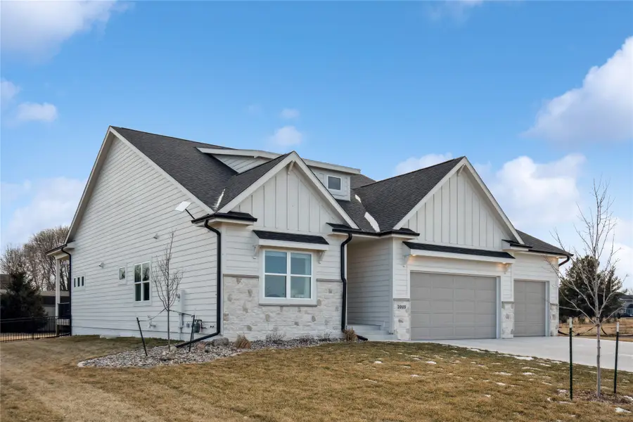 2005 NE 19th Street, Ankeny, IA 50021 - #2