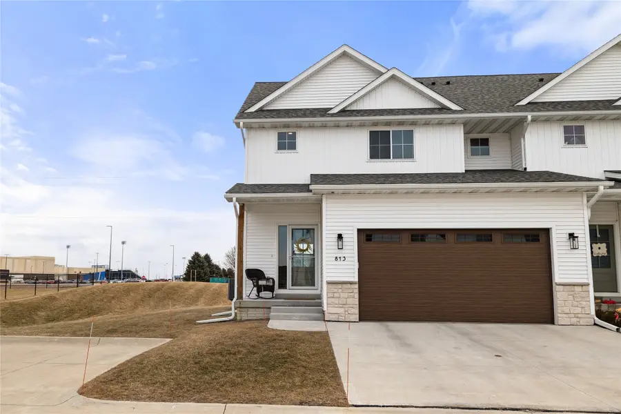 813 Spruce Street Nw, Bondurant, IA 50035 - #2